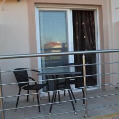 Апартаменты Grand Villas Apartments & Studios балкон