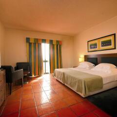 Hotel Vila Galé Atlântico сейф в номере