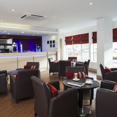Отель Holiday Inn Express Glasgow Airport Великобритания, Пейсли - отзывы, цены и фото номеров - забронировать отель Holiday Inn Express Glasgow Airport онлайн интерьер отеля фото 2