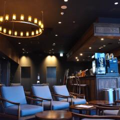 Отель The Prime Pod Ginza Tokyo Япония, Токио - отзывы, цены и фото номеров - забронировать отель The Prime Pod Ginza Tokyo онлайн гостиничный бар