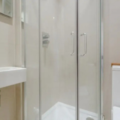 Отель 1 Bedroom Apartment in Brook Green Великобритания, Лондон - отзывы, цены и фото номеров - забронировать отель 1 Bedroom Apartment in Brook Green онлайн ванная фото 2