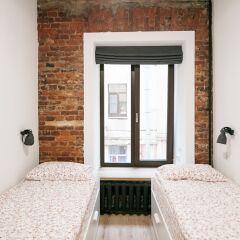 Bigland Hostel сейф в номере
