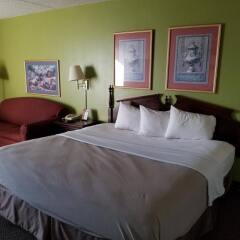 Отель Travel Inn - Columbus North США, Колумбус - отзывы, цены и фото номеров - забронировать отель Travel Inn - Columbus North онлайн комната для гостей фото 2