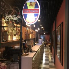 Отель Asia Backpacker Hostel Вьетнам, Ханой - отзывы, цены и фото номеров - забронировать отель Asia Backpacker Hostel онлайн гостиничный бар