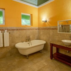 Rosalie Bay Eco Resort & Spa in Massacre, Dominica from 270$, photos, reviews - zenhotels.com bathroom photo 2