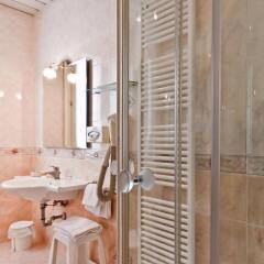 Отель Terme Roma Италия, Абано-Терме - 2 отзыва об отеле, цены и фото номеров - забронировать отель Terme Roma онлайн ванная