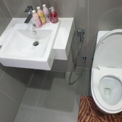 Отель Suphatra Pattaya Posh Паттайя ванная