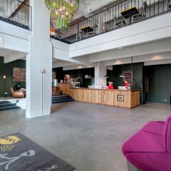 MEININGER Hotel Brussel City Center интерьер отеля фото 3