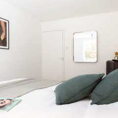 Отель The Kensington Grove - Stylish 2bdr Flat With Private Patio Лондон комната для гостей фото 5