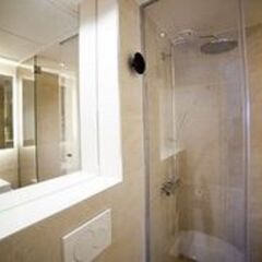 Hotel Andrea Париж ванная