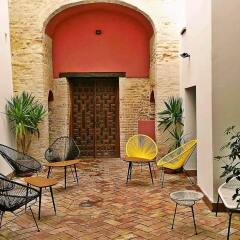 Frenteabastos Hostel & Suites фото 6