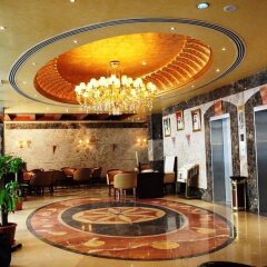 Crystal Plaza Hotel интерьер отеля фото 2
