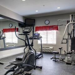 Holiday Inn Express Hotel & Suites MERIDIAN фитнесс-зал фото 4