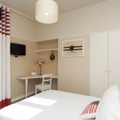 Qualys Le Londres Hotel Et Appartments Сомюр комната для гостей фото 3