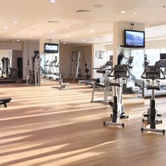 Millennium Plaza Hotel фитнесс-зал фото 2