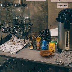 Our Secret Base - Hostel Бангкок в номере фото 2