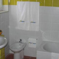 Отель Moinhos da Tia Antoninha ванная