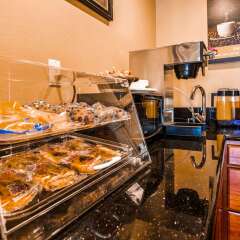 Отель Americas Best Value Inn-South Gate Downey США, Южные ворота - отзывы, цены и фото номеров - забронировать отель Americas Best Value Inn-South Gate Downey онлайн питание
