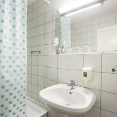 Marco Polo Top Hostel ванная