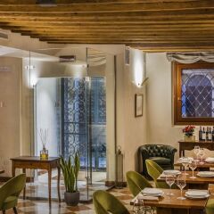 Axel Hotel Venezia - Adults Only интерьер отеля фото 2