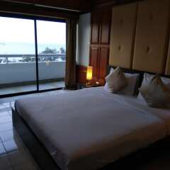 Отель Patong Tower Holiday Rentals Патонг комната для гостей фото 3