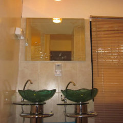 Отель Chang Siam Inn Таиланд, Бангкок - отзывы, цены и фото номеров - забронировать отель Chang Siam Inn онлайн ванная