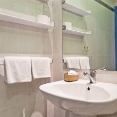 Отель Apartamentos Formentera I - Adults Only ванная