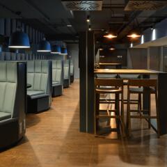 Отель Courtyard by Marriott Brussels EU гостиничный бар
