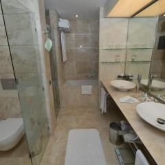 Отель Swissotel Buyuk Efes Izmir ванная