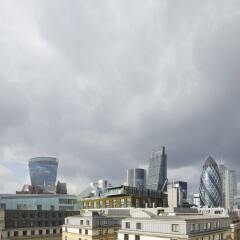 Отель citizenM Tower of London городской автобус