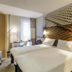 Отель ibis Berlin Hauptbahnhof комната для гостей фото 3