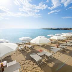 Отель VOI Arenella Resort Италия, Сиракуза - отзывы, цены и фото номеров - забронировать отель VOI Arenella Resort онлайн пляж фото 2