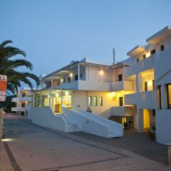 Porto Koufo Hotel парковка