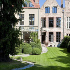 Отель B&B Jacquemine Luxury Guesthouse and Art Gallery фото 3
