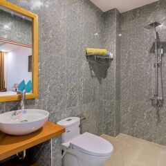 Отель An Bang Beach Dolphin Homestay Hoi An ванная