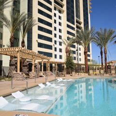 Отель The Berkley Las Vegas (No Resort Fees) США, Лас-Вегас - отзывы, цены и фото номеров - забронировать отель The Berkley Las Vegas (No Resort Fees) онлайн с домашними животными
