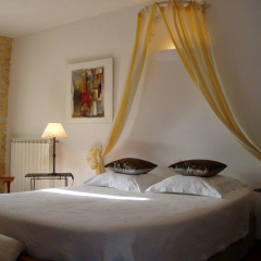 Отель Le Mas de la Treille Bed & Breakfast комната для гостей