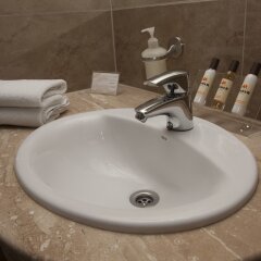 Amber Hotel in Gdansk, Poland from 74$, photos, reviews - zenhotels.com bathroom photo 2
