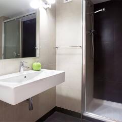 Апартаменты Bas Apartments Gracia Барселона ванная