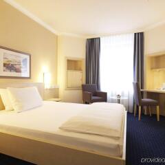 Отель IntercityHotel Nürnberg комната для гостей фото 5