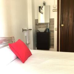 Отель La Palmera Hostal Барселона комната для гостей фото 2