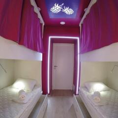 Гостиница HQ Hostelberry комната для гостей фото 5