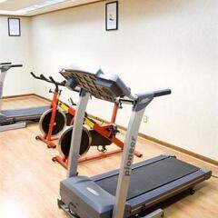 Отель Country Plaza фитнесс-зал фото 3
