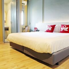 Отель Zen Rooms Ekkamai 6 Бангкок комната для гостей фото 5
