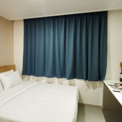 Отель Top Hotel & Residence Insadong Южная Корея, Сеул - отзывы, цены и фото номеров - забронировать отель Top Hotel & Residence Insadong онлайн комната для гостей фото 4