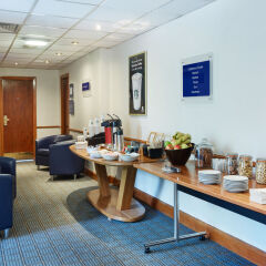 Отель Holiday Inn Edinburgh City West Эдинбург интерьер отеля фото 2