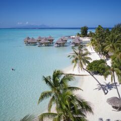 Отель InterContinental Le Moana Resort Bora Bora пляж