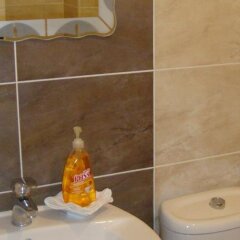 Отель Al Nakheel Furnished Apartments Иордания, Солт - отзывы, цены и фото номеров - забронировать отель Al Nakheel Furnished Apartments онлайн ванная фото 2