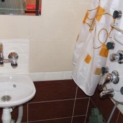 Отель Varnaflats Guest Rooms Болгария, Варна - отзывы, цены и фото номеров - забронировать отель Varnaflats Guest Rooms онлайн ванная фото 2