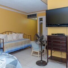 Апартаменты Sea Shell Beach Studio At Montego Bay Club Resort комната для гостей фото 3
